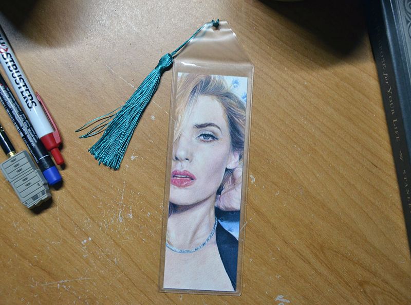 Kate Winslet 7.75 x 2.30 Bookmark with Tassel