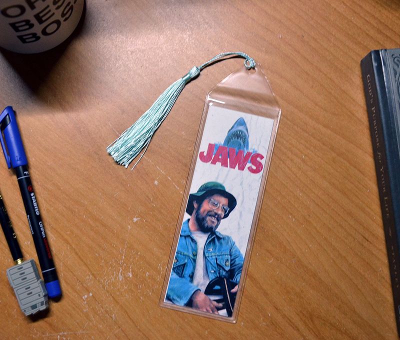 Jaws' Matt Hooper (Richard Dreyfuss) 7.75 x 2.30 Bookmark with Tassel
