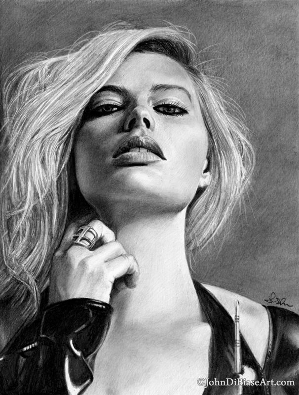 Margot Robbie (Looking Down) Drawing Print