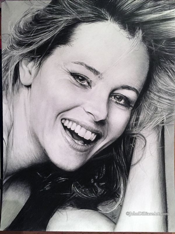Elizabeth Banks Original Realistic Graphite Drawing (NOT a print) 9"x12"