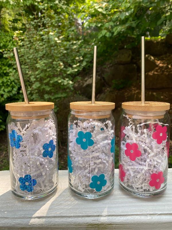 Daisies 16oz Glass Beer Can