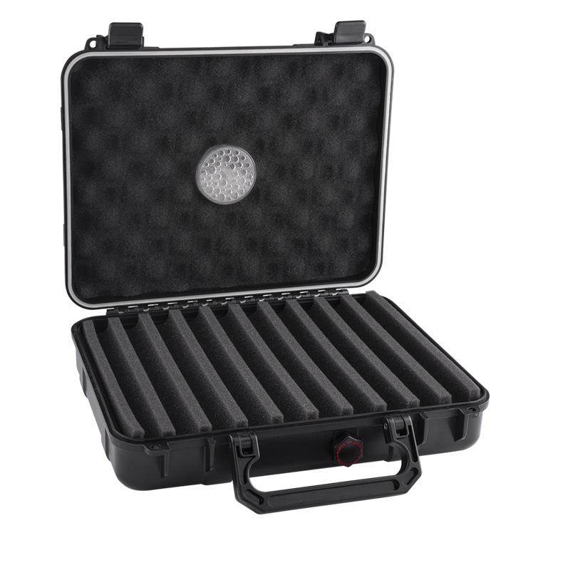 Xikar 20 Cigar Travel Case Black 18-24CT Labeled