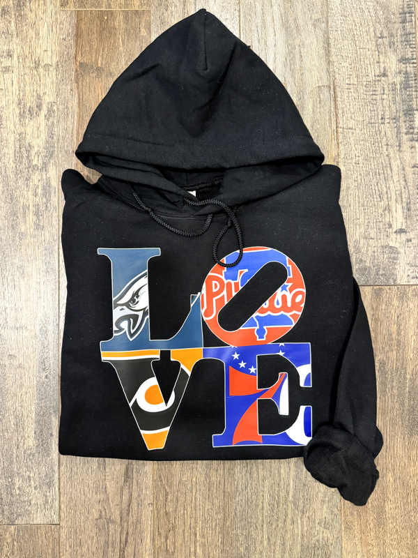 Philly LOVE (T-Shirt)