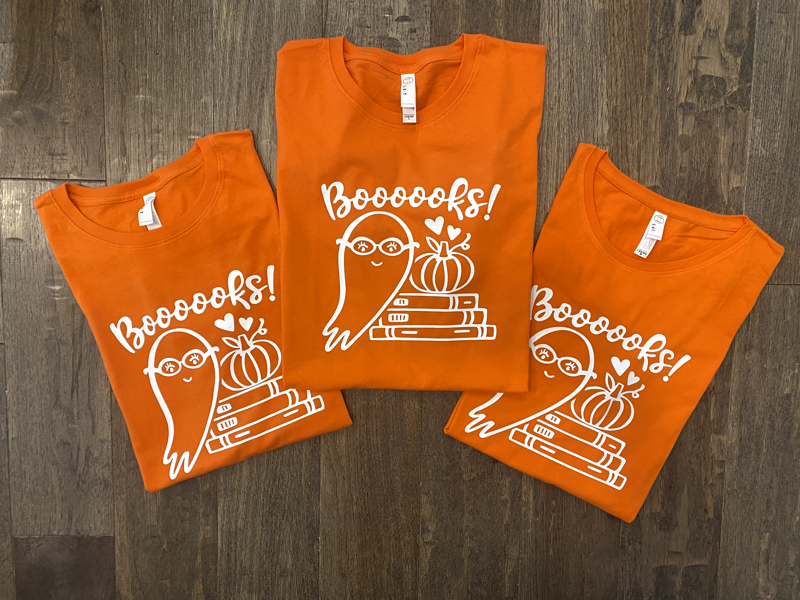 Books (T-Shirt)