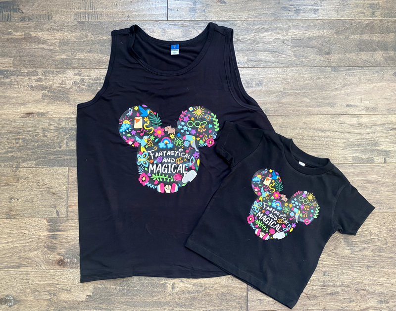 Encanto Mickey Ears (T-Shirt)