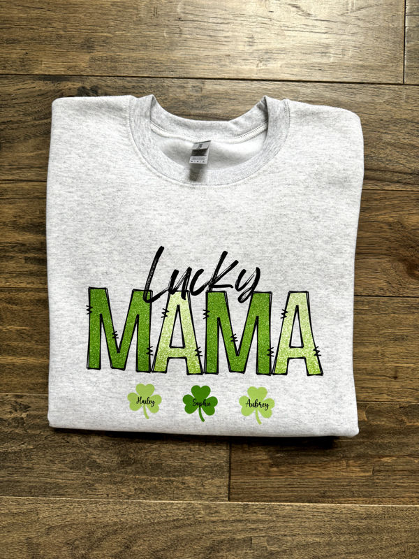 Lucky Mama with Shamrocks (T-Shirt)