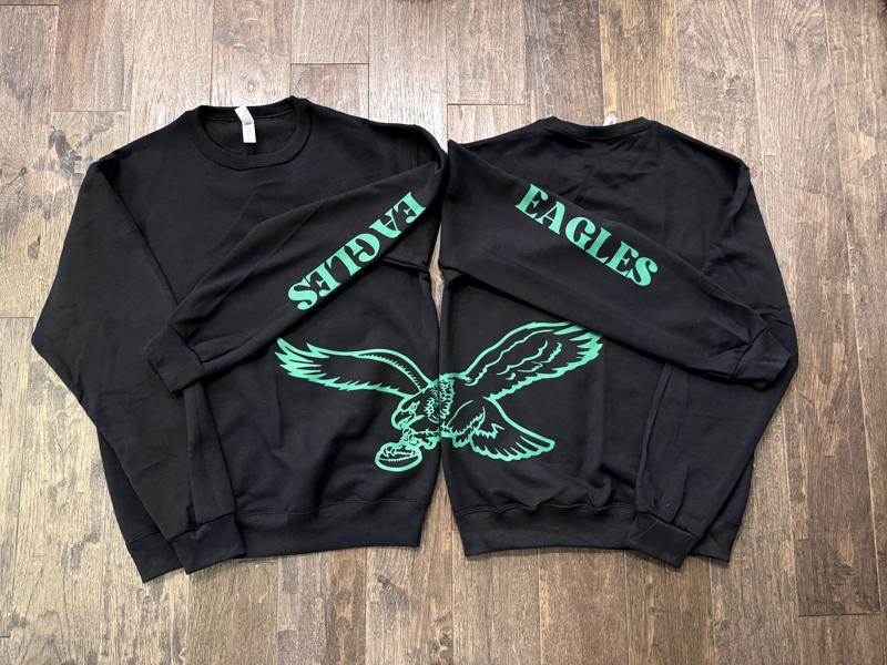 Wrap Around Eagles (T-Shirt)