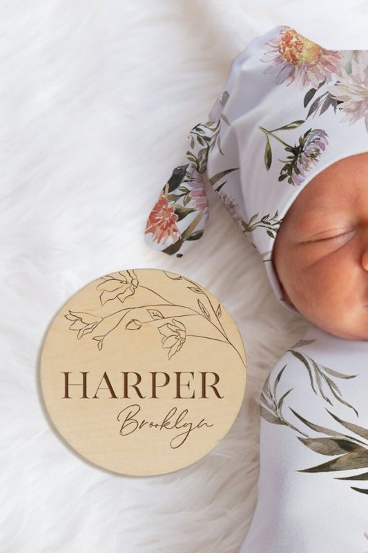 Baby Girl Name Announcement Sign for Hospital | Round Name Reveal Plaque | Birth Announcement | Wooden Newborn Nameplate (4")