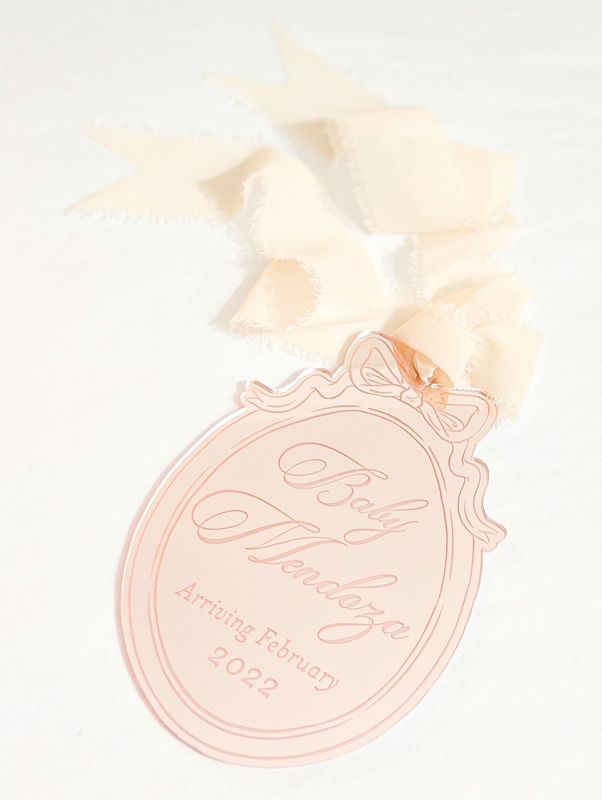 Bow Pregnancy Announcement Ornament, Pregnancy Ornament, Baby Coming Soon Ornament, Pregnancy Reveal Ornament, Personalized Pregnancy Gift (Rold Gold Mirror)