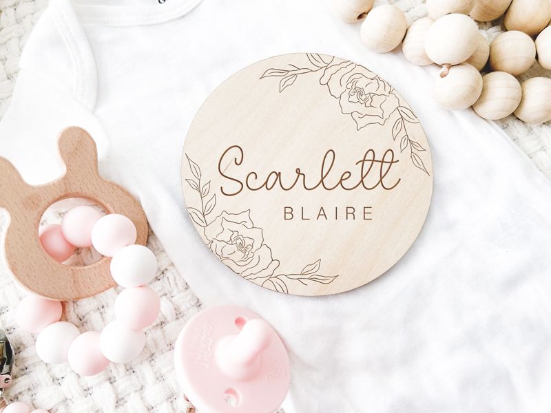 Baby Announcement Sign with Rose, Baby Name Sign for Hospital, Pregnancy Reveal, Personalized Wooden Birth Announcement, Maternity Prop (4")