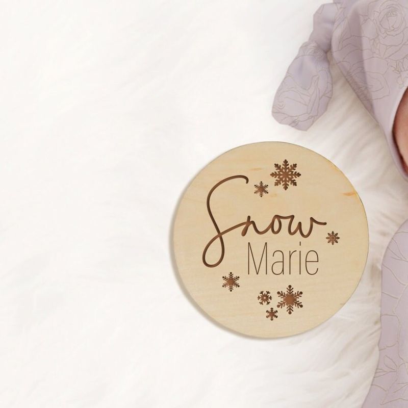 Winter Baby Name Announcement Sign, Snowflake Newborn Sign, Birth Announcement Sign, Wood Baby Name Sign, Baby Circle Sign (4")