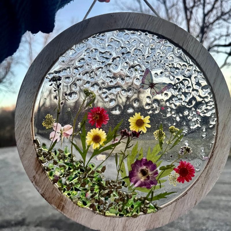 CNB 4-22-26 (10" Circle Frame )