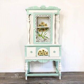 Sunflower transfer, Rub on transfer, furniture transfer, Belles and Whistles, Dixie Belle Transfers