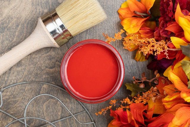 Dixie Belle Barn Red Paint, DIY paint, Mineral Chalk Paint