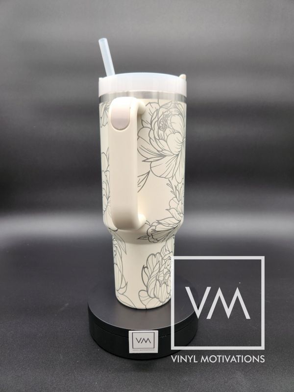 Spring Peony Tumbler Engraved Stanley Quencher 40oz (Cream 30oz, Daisy Pattern)