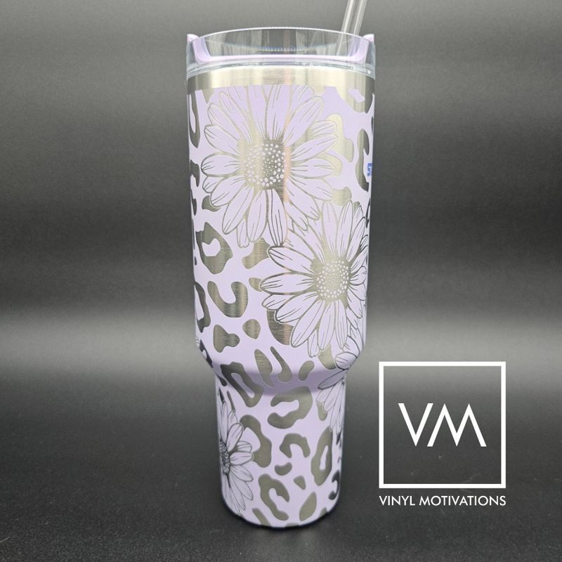 Daisy & Leopard Print Tumbler Engraved Stanley Quencher 40oz (Rose Quartz Glow, Daisy & Leopard)